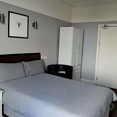 Guest house Melrose Abbey Guesthouse Liverpool