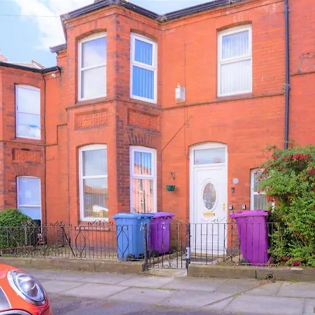 Vakantiehuis Charming 4-bed Pet Friendly House In Liverpool
