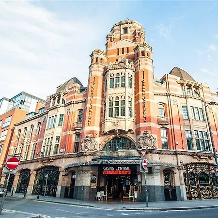 Oyo Grand Liverpool