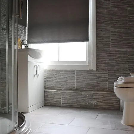 27 Stanley Street By Ustay 3*