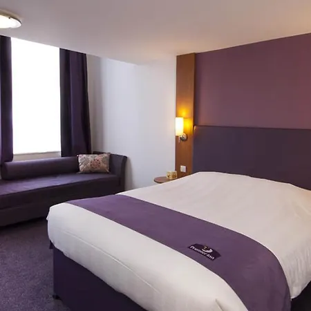 Premier Dock Hotel 3*