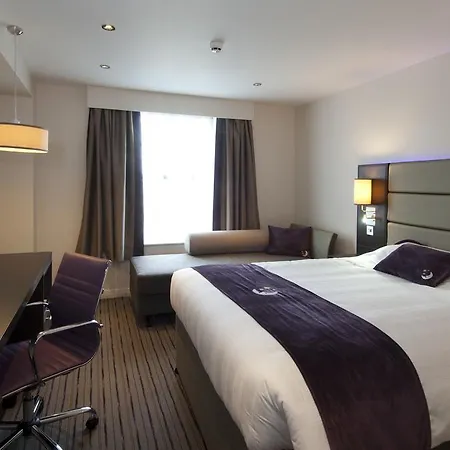 Premier Centre - Moorfields Otel 3*