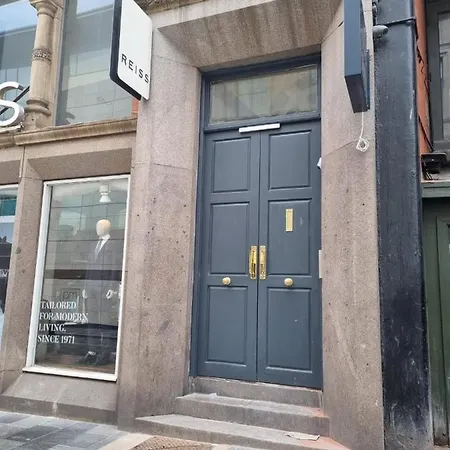 Mathew Street Centre דירה *