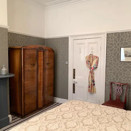 Bed & Breakfast Aberley House Waterloo