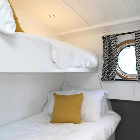 The Boat Bådhotel 5*