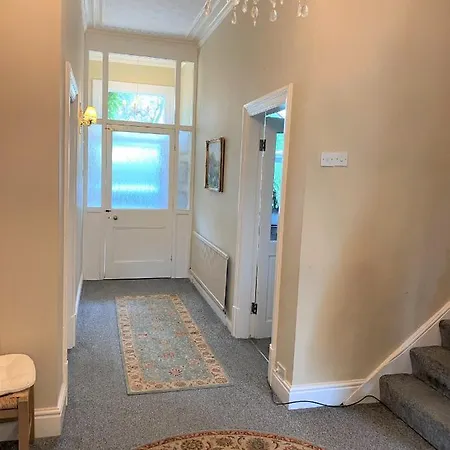 Holiday home Lyndhurst - Victorian With Heated Pool Liverpool