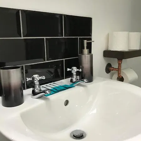 Apartment Clifton