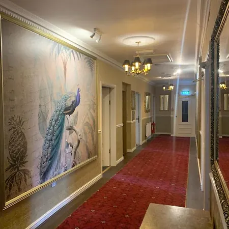 Hotel Beech Mount - Free Parking 3*