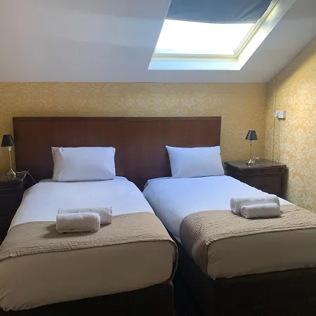 Beech Mount - Free Parking 3*