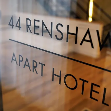 44 Renshaw Apartment *