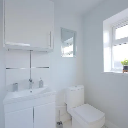 15 Selwyn Street, Luxury House Hébergement de vacances *