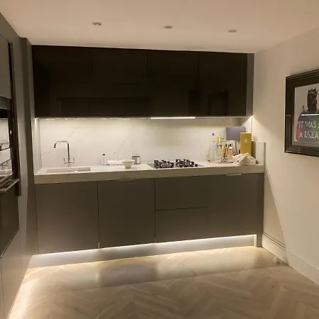 Liverool Dockside Apartment Apartment *