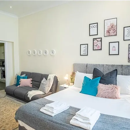 Luxe Near Albert Docks - 3 Graces - One - Business, Contract & Corporate Ready Apartamento