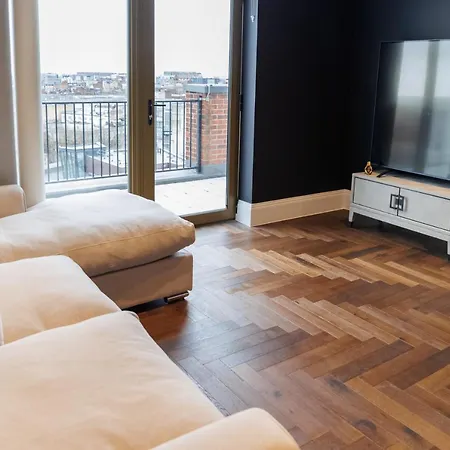 The Penthouse 360 By Epic شقة ليفربول