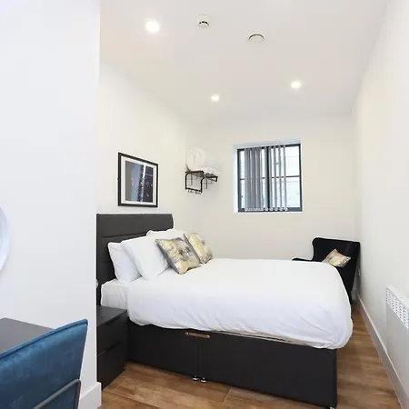 Concert Square By Happy Days Apartment *