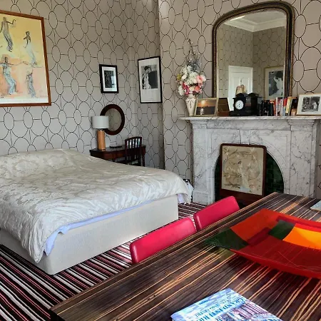 Bed & Breakfast Aberley House