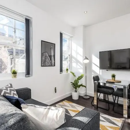 Appartamento Castle Street By Ustay *