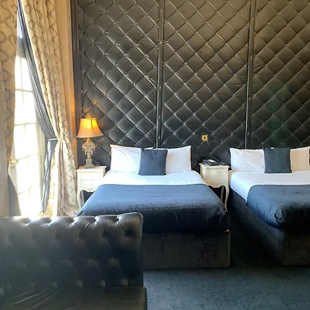 Hotel 30 Street 4*