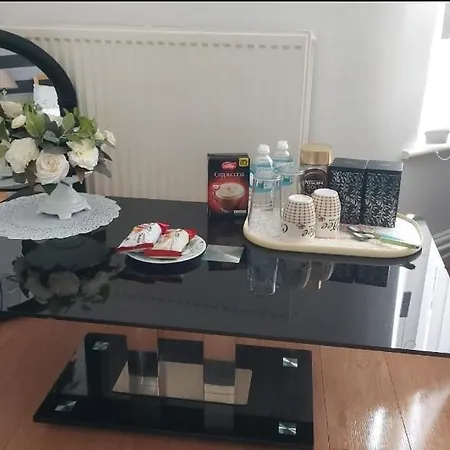 Spacious Double In Anfield Homestay *