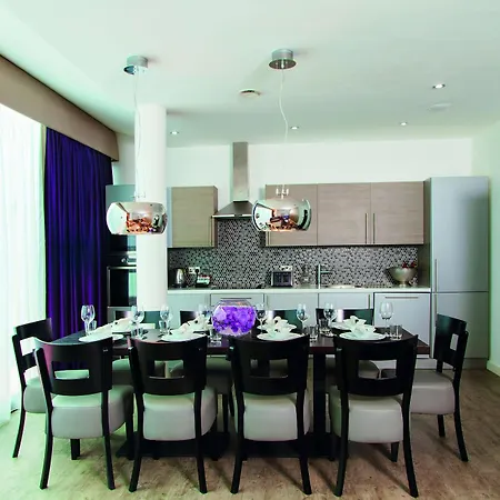 Epic Seel Street 4*