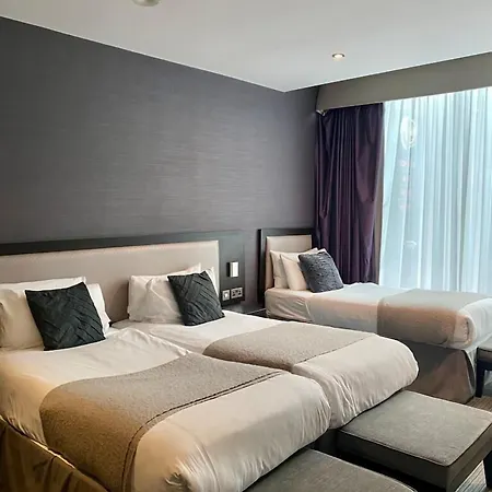 Апарт-отель Epic Seel Street 4*