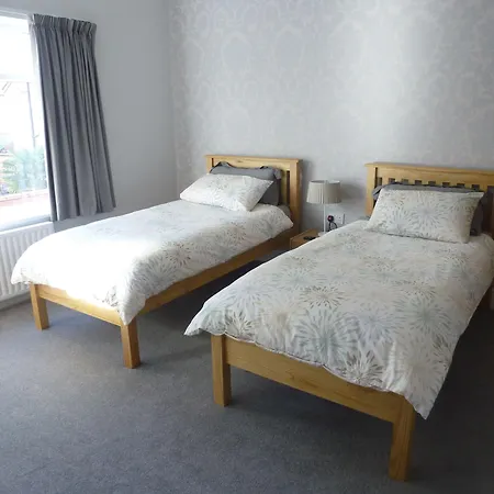Hotel Orrell Park 4*