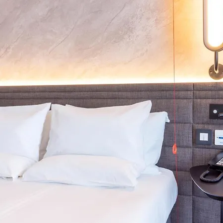 Hotel Novotel Paddington Village 4*