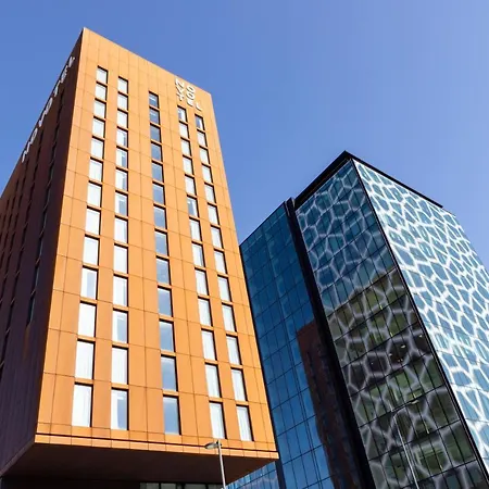 Novotel Paddington Village Hotel