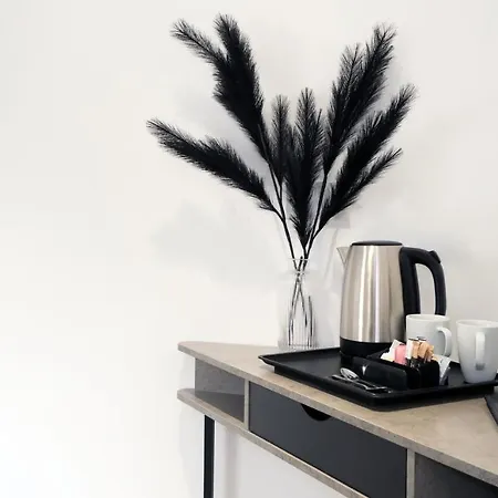 Hotel The Kop End By Serviced Living