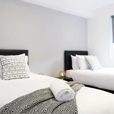 The Kop End By Serviced Living *