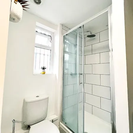 The County Staycation Apartment Liverpool
