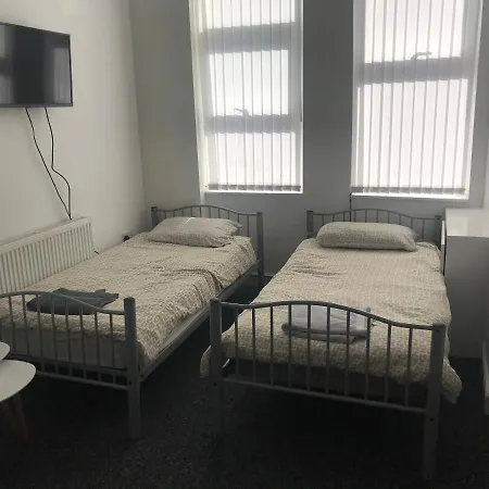 Anfield Гостевой дом 2*