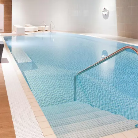Novotel Centre Hotel