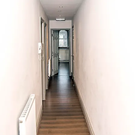 Base Serviced - Sir Thomas Street