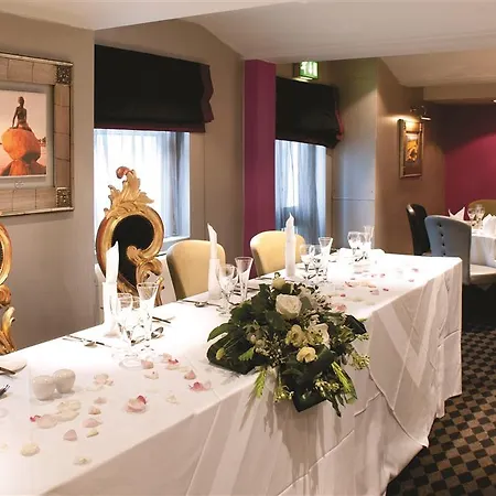 Hotel Hotel, Sure Collection By Western