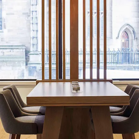 Mercure Atlantic Tower 4*