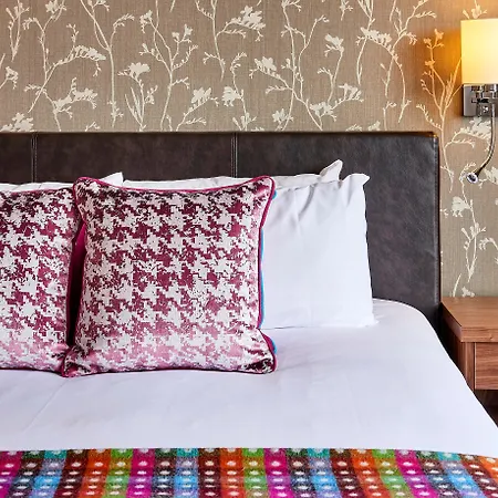 Staybridge By Ihg Apart Otel 4*