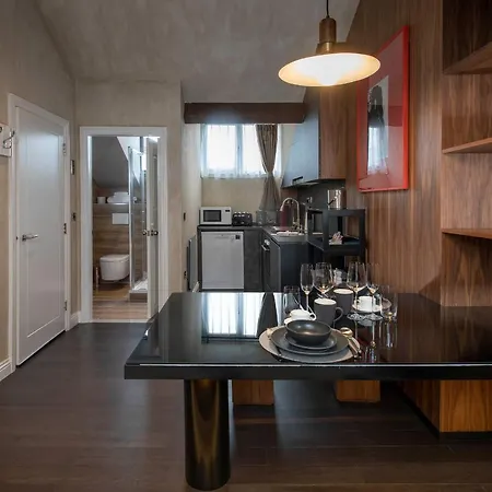 Trueman Court Luxury Serviced Liverpool