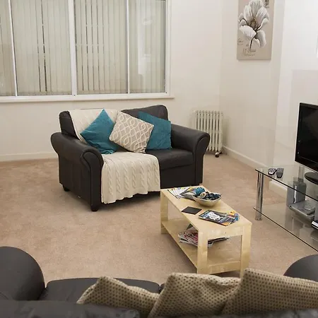 Albany Apartments Apartment *