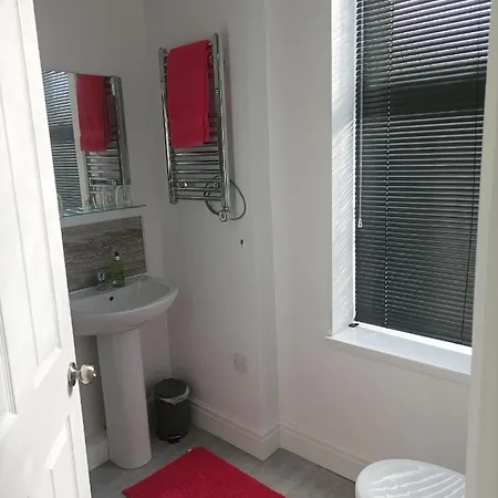 Victorian Renovation 3 Bed & Breakfast *