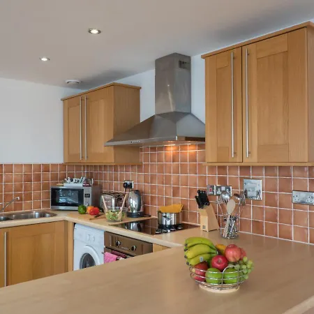 Base Serviced - Duke Street * Liverpool