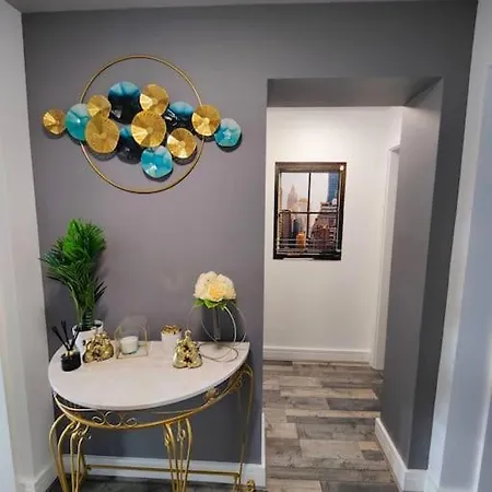 Kensington Luxury Living * Liverpool