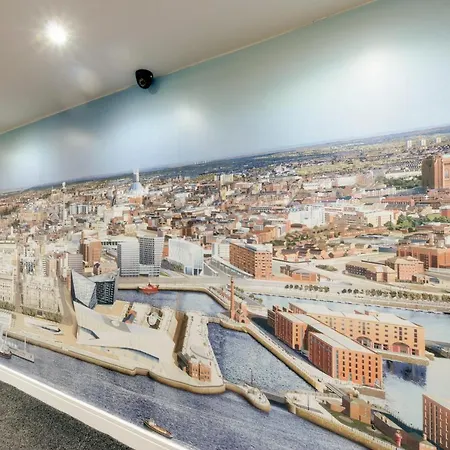 The Podworks 2* Liverpool