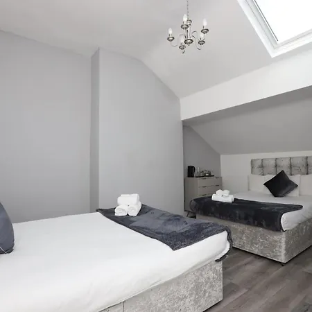 Hotel Anfield 3*