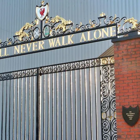 The Kop End By Serviced Living *