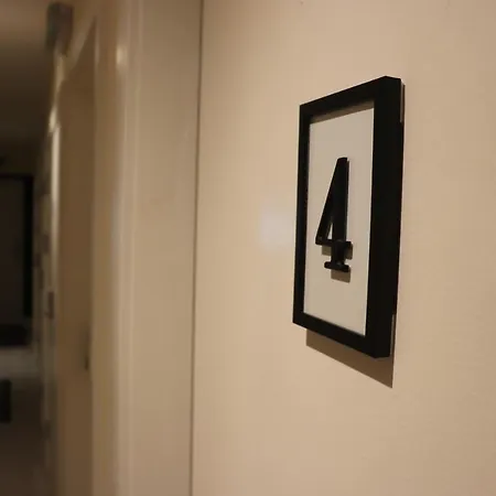 Dockside Hostel *