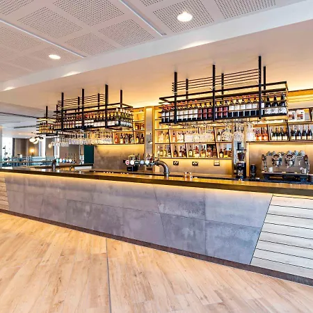 Novotel Paddington Village Hotel Liverpool