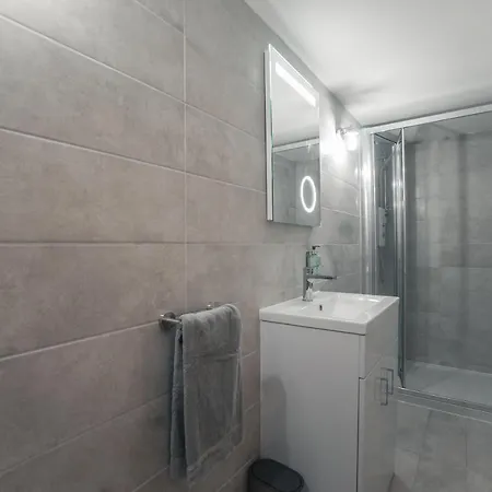 Apartamento Clarence Street Town House