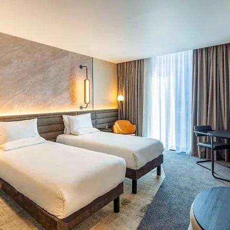 Hotel Novotel Paddington Village 4*