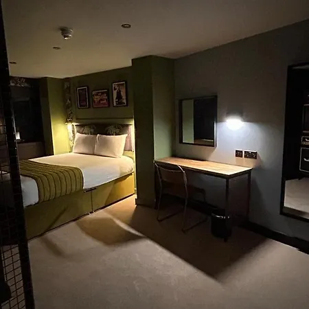 The Baltic ホテル 4*